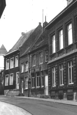 1. ancienne école dominicale au centre vers 1975