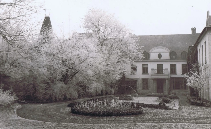 2. Hotel Le Hoye, façade arrière.webp