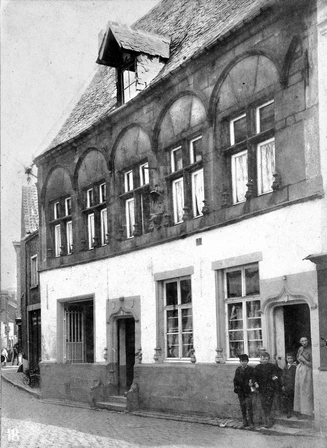 Maison “Le Flambeau” à son emplacement originel, rue de Namur (avant 1905)